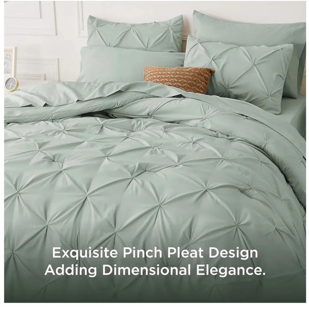 FULL Pintuck Sage Green 7 Piece Bed in A Bag